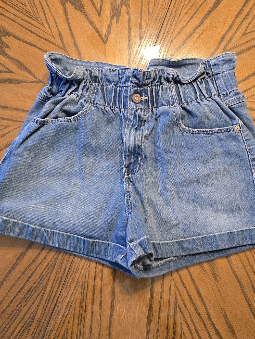 Sincerely Jules Paperbag Waist‎ Denim Shorts Light Wash Size 1/25